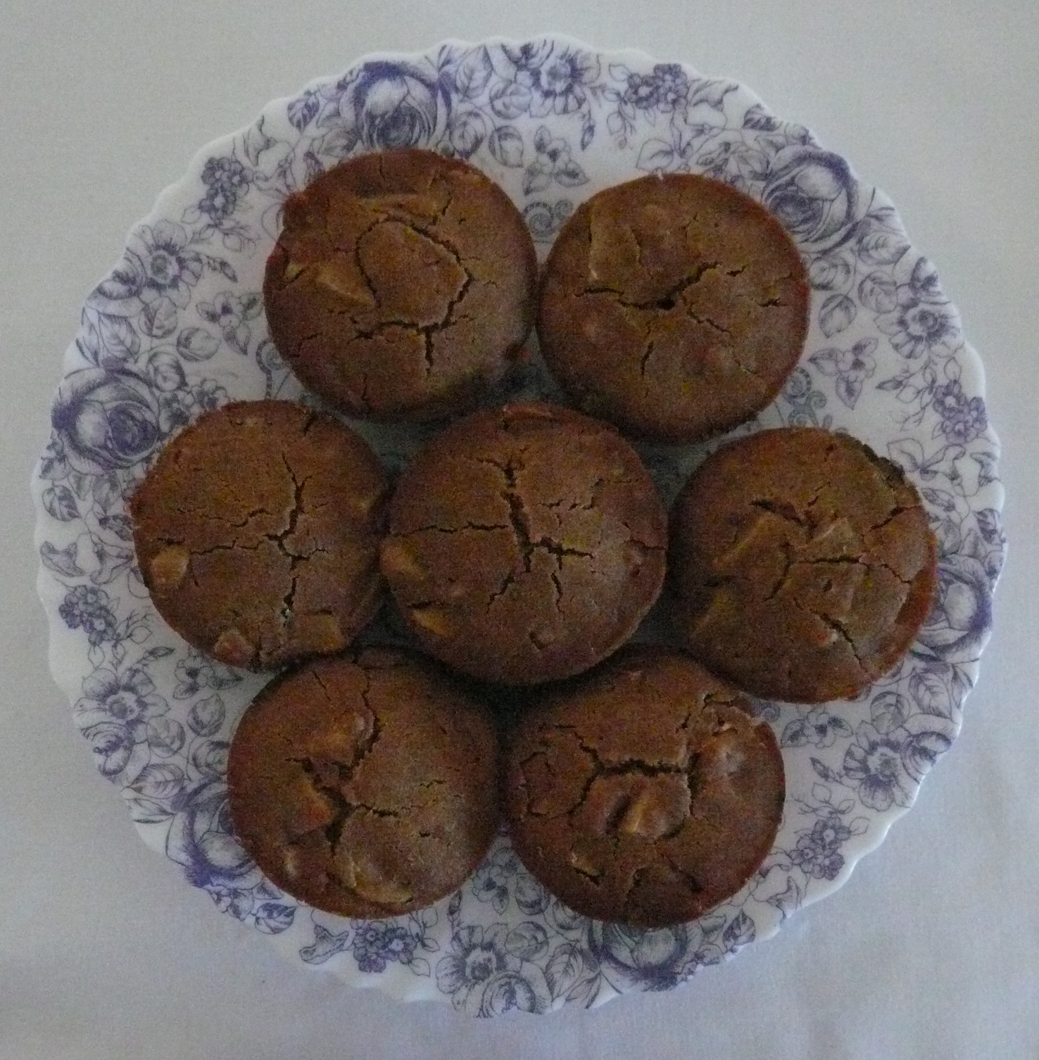 Apple and mango muffins in a plate