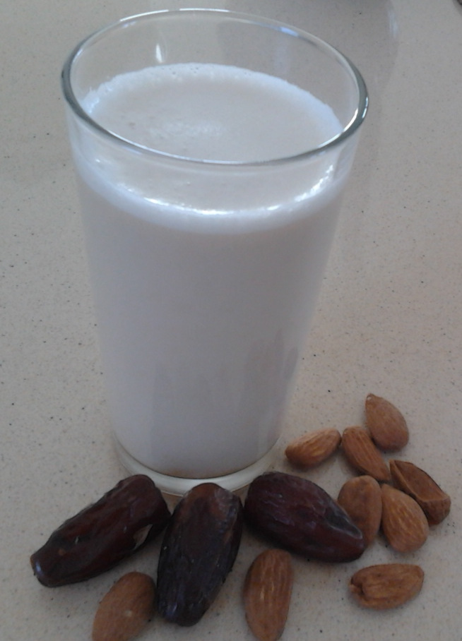 Almond glass of milk and dates