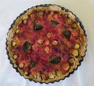 Tofu and beets quiche