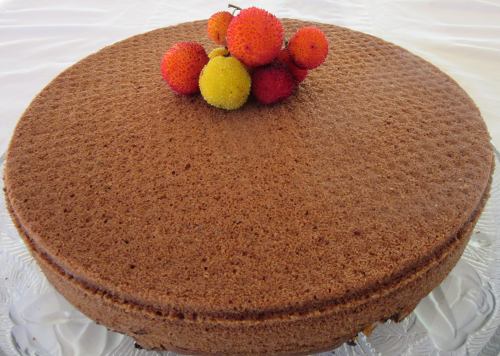 Arbutus cake in a plate.